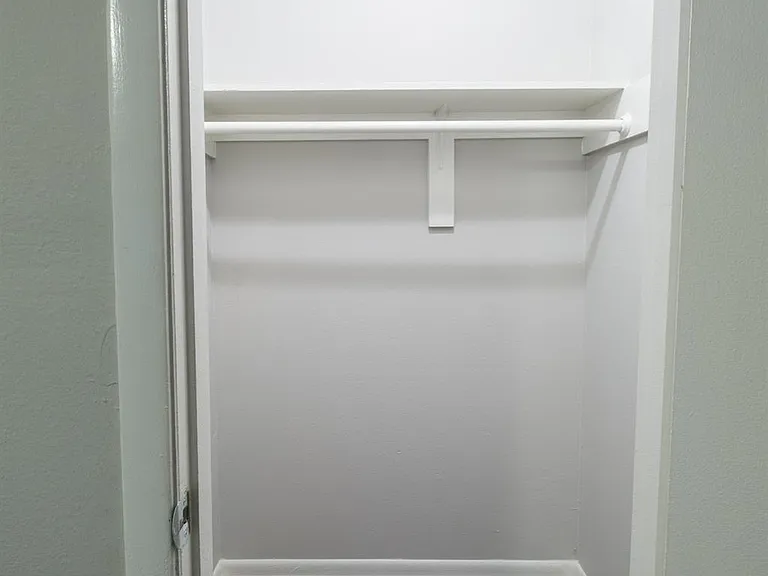6519 Sloan St #4 — Photo 9