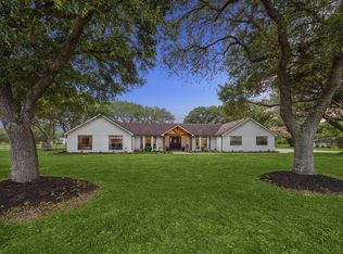 1759 Woody Ln, Sealy, TX 77474
