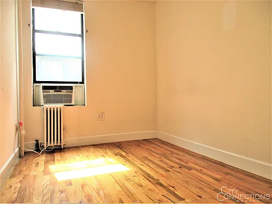 Rented by City Connections Realty | media 18