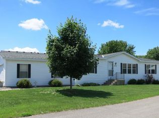 201 Cardinal Ln, Clearwater, MN 55320