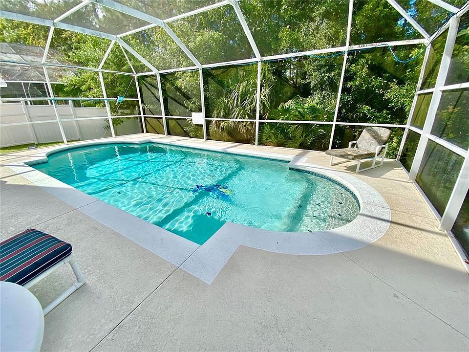 1st image of 4762 Windwood Dr