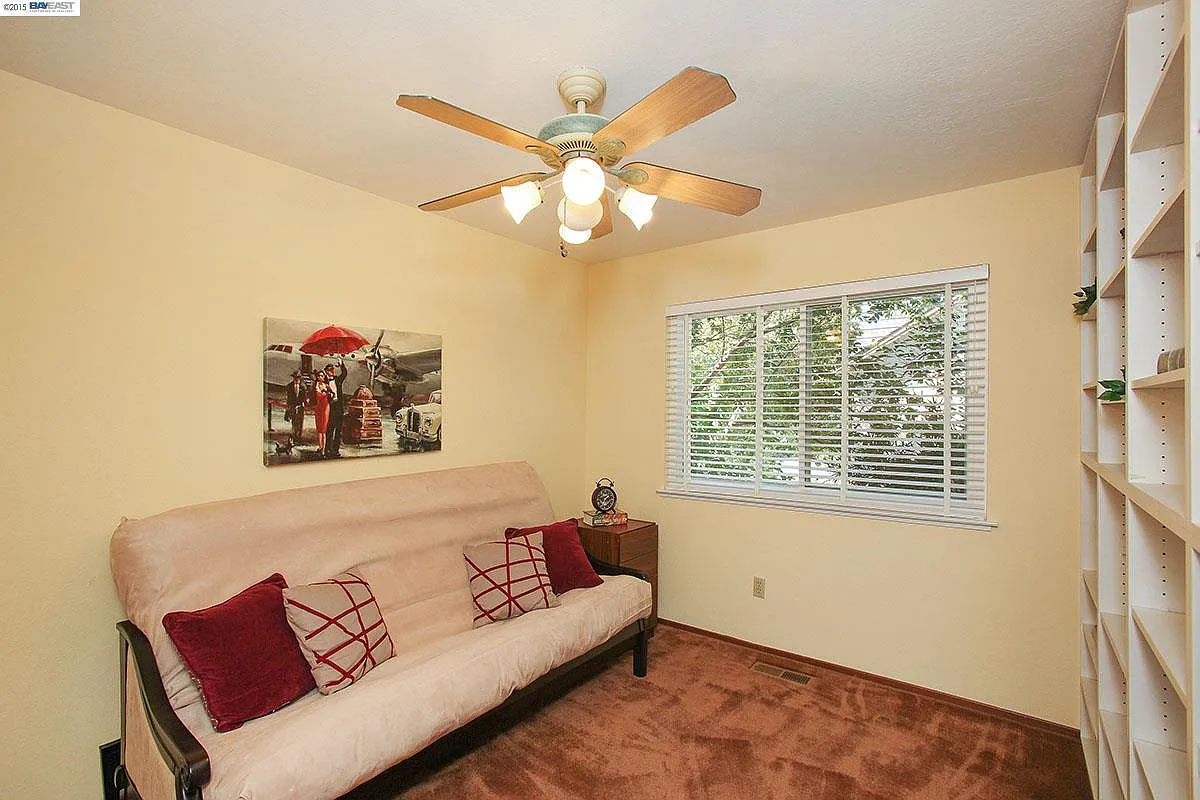 Building Photo - 2114 Delucchi Dr