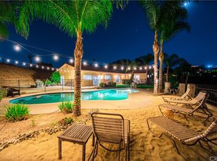 18645 Quail Hill Dr, Corona, CA 92881