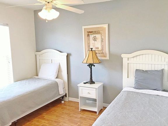 2nd image of 4518 Alberto Cir