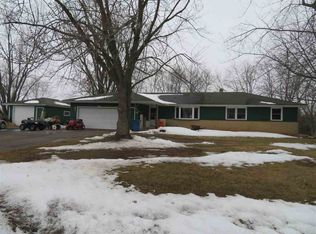 N2947 Hilltop Dr, Appleton, WI 54913