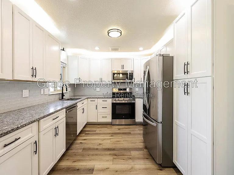 12396 W Ohio Cir — Photo 6
