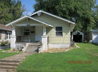 1221 Jackson St, Chillicothe, MO 64601