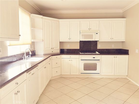 4th image of 41 Modesto