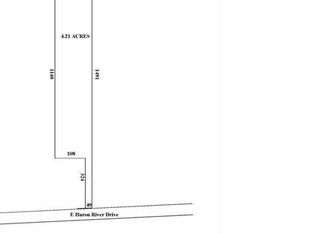 286 E Huron River Dr, Belleville, MI 48111