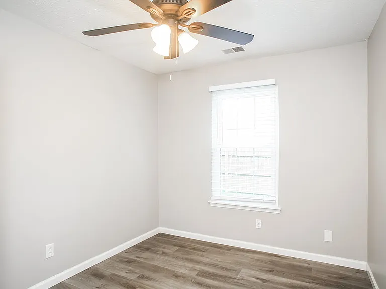 5203 Pin Oak Dr — Photo 12