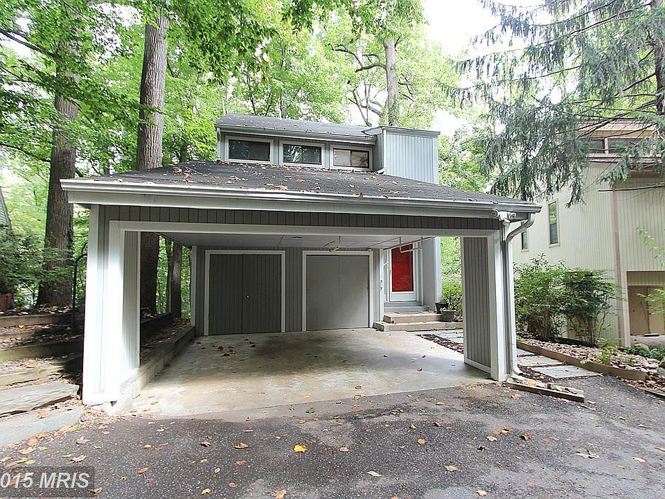 2nd image of 308 Mississippi Ave