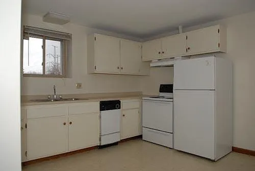 191 Maple St — Photo 9