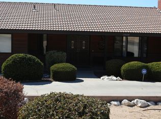 15658 Apple Valley Rd, Apple Valley, CA 92307