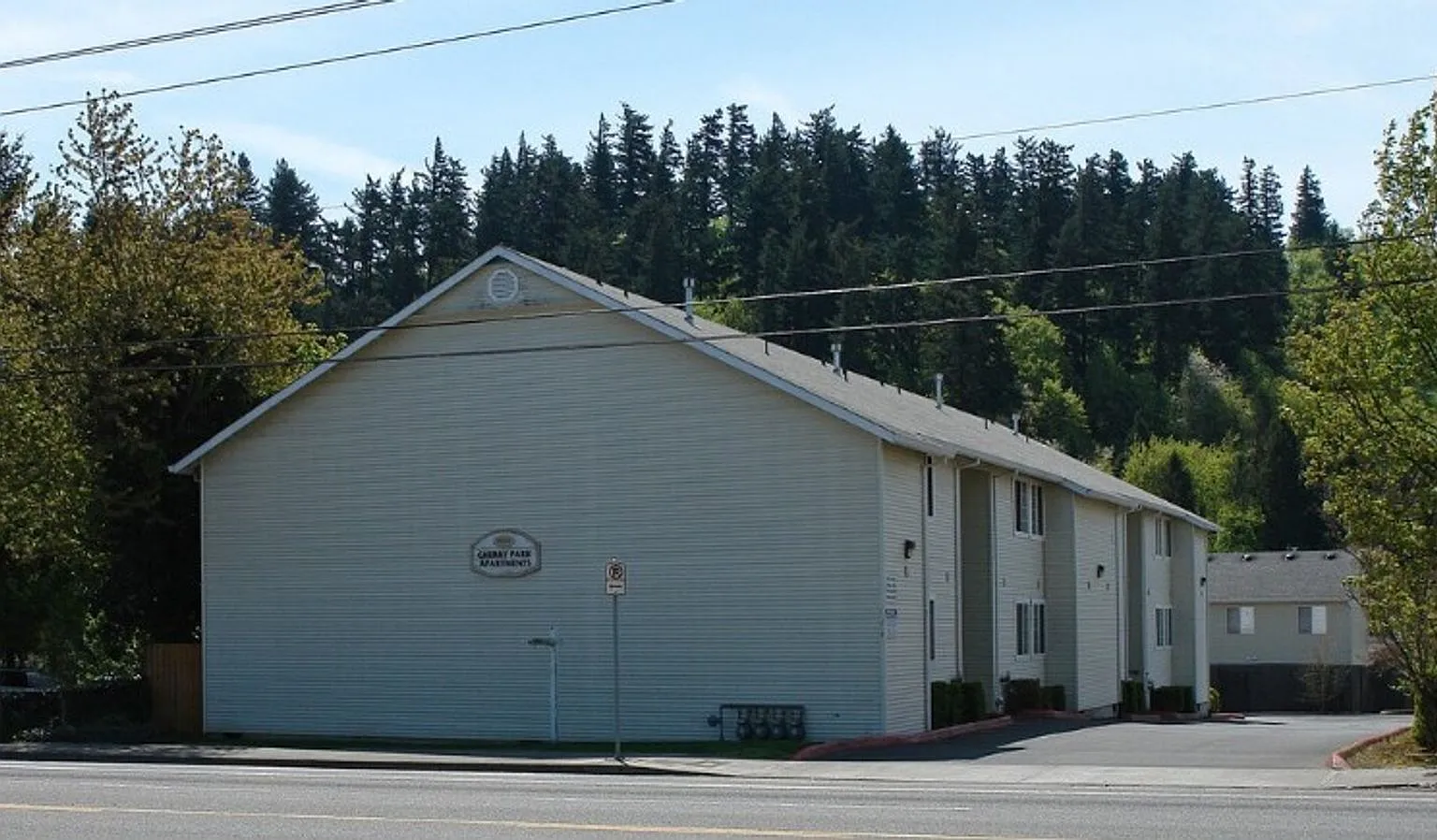 Cherry Park Apartments — Photo 1
