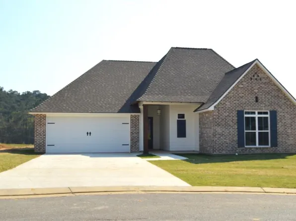 537 Feliciana Dr, Pineville, LA 71360