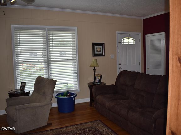 5th image of 202 N Court St