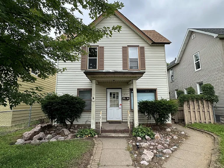 414 Talmadge St — Photo 1