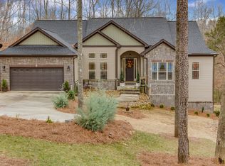 221 Foxhound Rd, Simpsonville, SC 29680