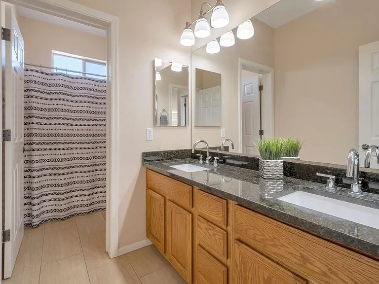 21987 N Balboa Dr — Photo 14