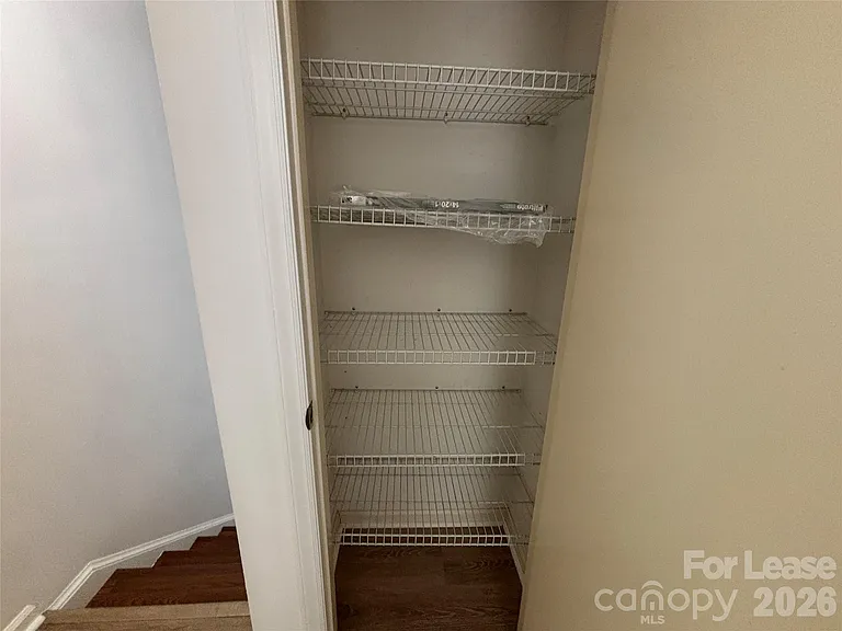 9419 Oren Thompson Rd — Photo 32