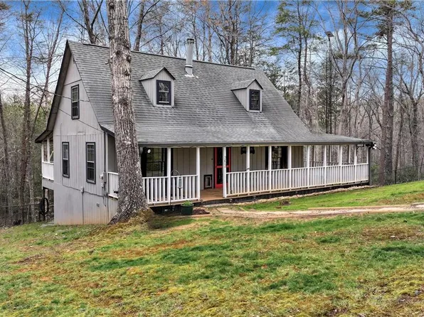 353 Broken Arrow Trl, Dahlonega, GA 30533