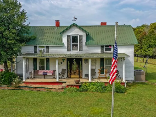 2021 Blue Hole Rd, Elkton, KY 42220