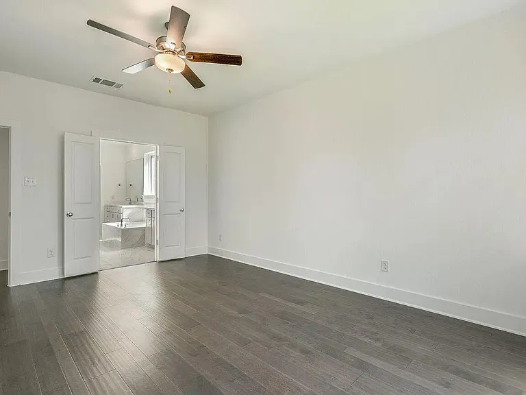 1412 Mulberry Oak Ln — Photo 13