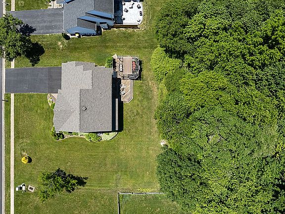 5th image of 41 Thistleberry Dr