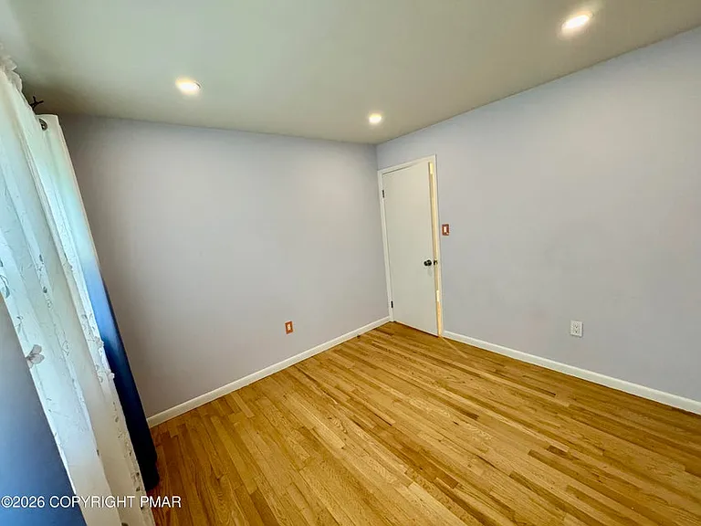 1111 Hillcrest Dr — Photo 14