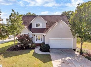 14 Birkdale Dr, Simpsonville, SC 29681