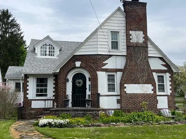 1522 W Water St, Elmira, NY 14905