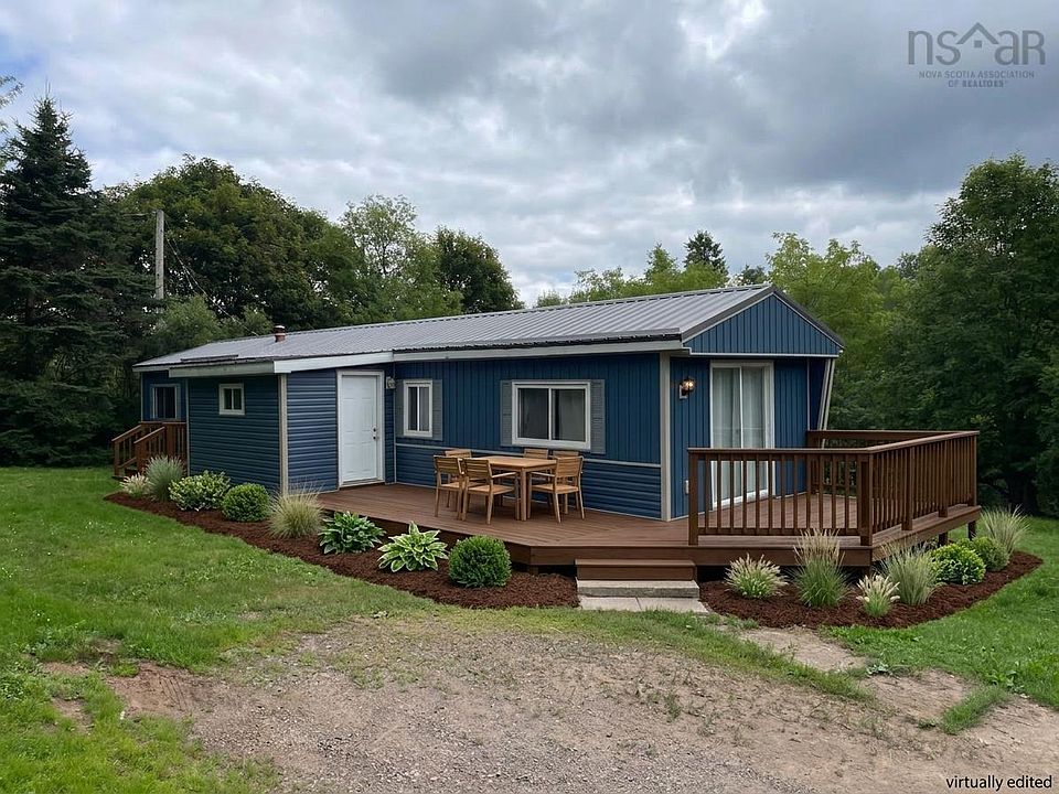 1st image of 311 Truro Heights Rd