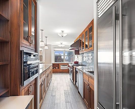 5th image of 1175 York Ave APT 12E