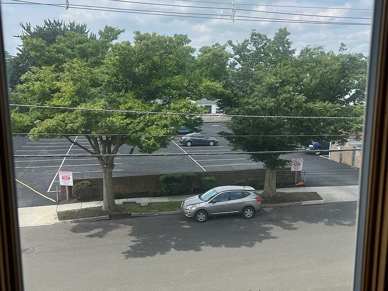 Copeland Ave — Photo 36