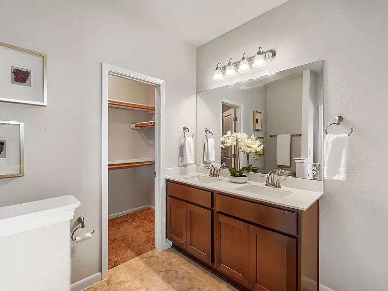 9816 Eloquence Dr — Photo 15