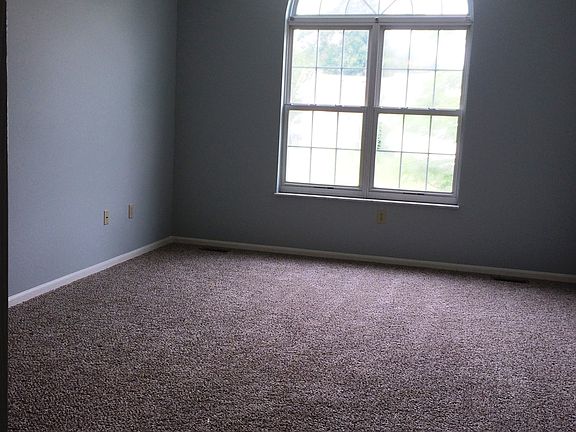 Master Bedroom/walkin closet