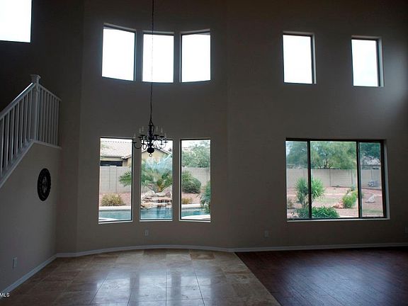 5th image of 39619 N Maidstone Ct
