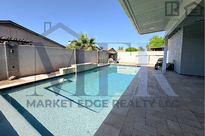 425 E Marco Polo Rd — Photo 23