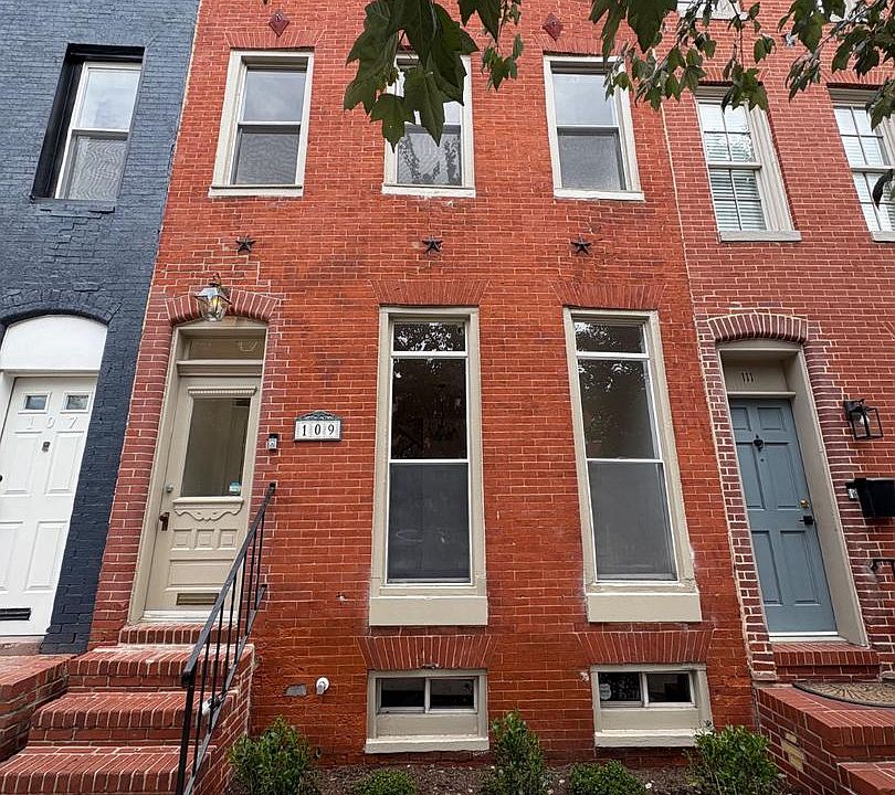 1st image of 109 S Stricker St