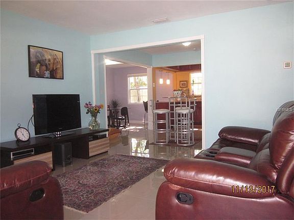 4th image of 5326 8th Ave S