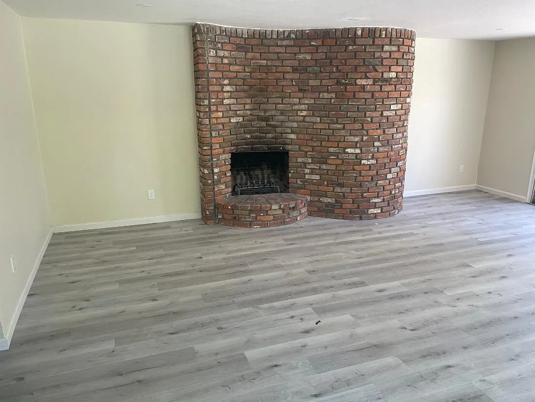 3 bed, 1700 sqft, $3,000 — Photo 4