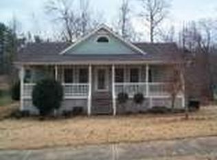 326 Wyngate Rd, Auburn, GA 30011