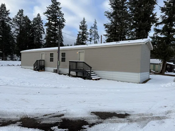 300 Bierney Creek Rd #8, Lakeside, MT 59922
