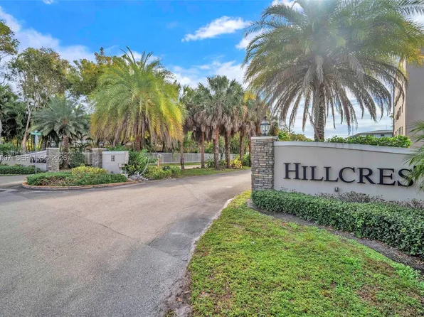 1201 Hillcrest Ct APT 102, Hollywood, FL 33021