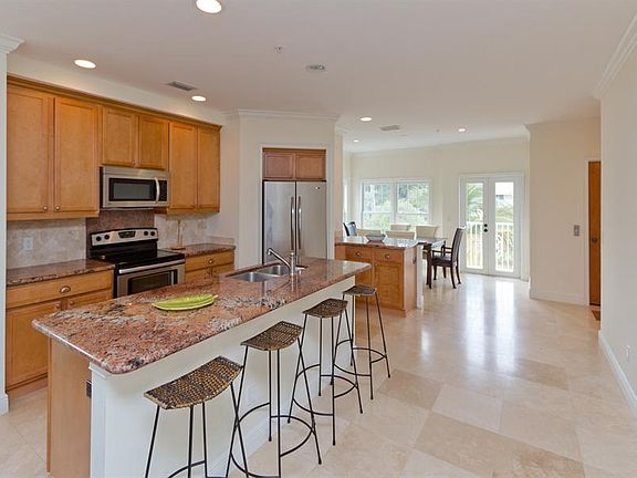 4th image of 4086 Silver Palm Dr