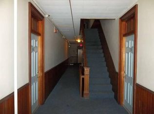 94 Park Ave APT 6, Portland, ME 04101
