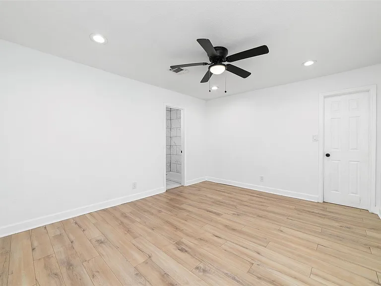 7125 Conley St — Photo 12