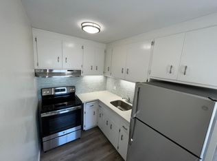 265 Lee St #206, Oakland, CA 94610