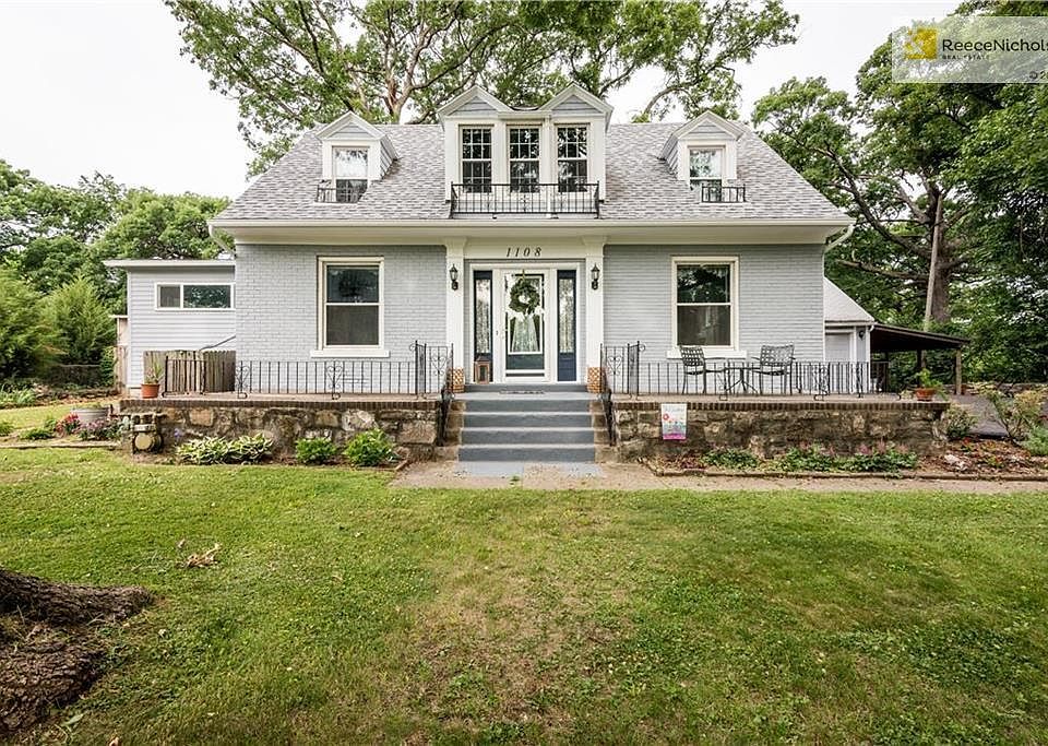 Welcome Home to 1108 Shawnee Road