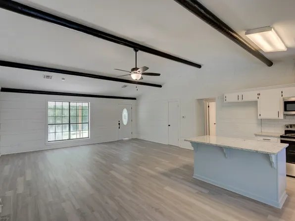 8640 Adams Rd, Keithville, LA 71047